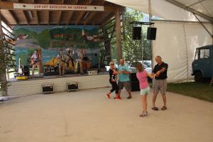 Starodobniki z jubilejnim mednarodnim srečanjem dokončno otvorili letošnji Flosarski bal